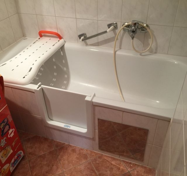 Barrierefreie Badewanne