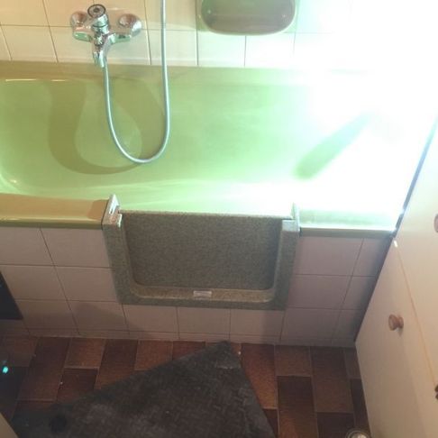 Barrierefreie Badewanne
